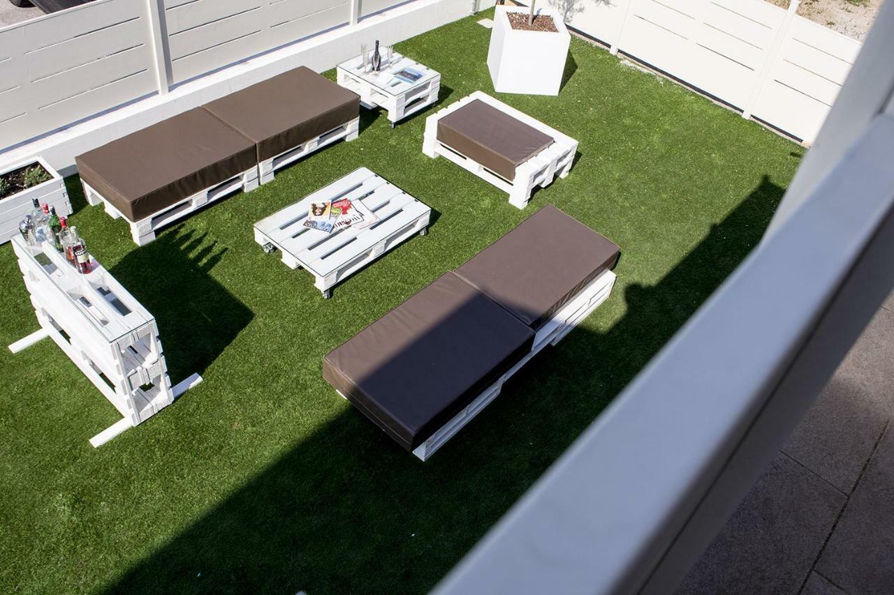 Home Suites Home Salionze المظهر الخارجي الصورة