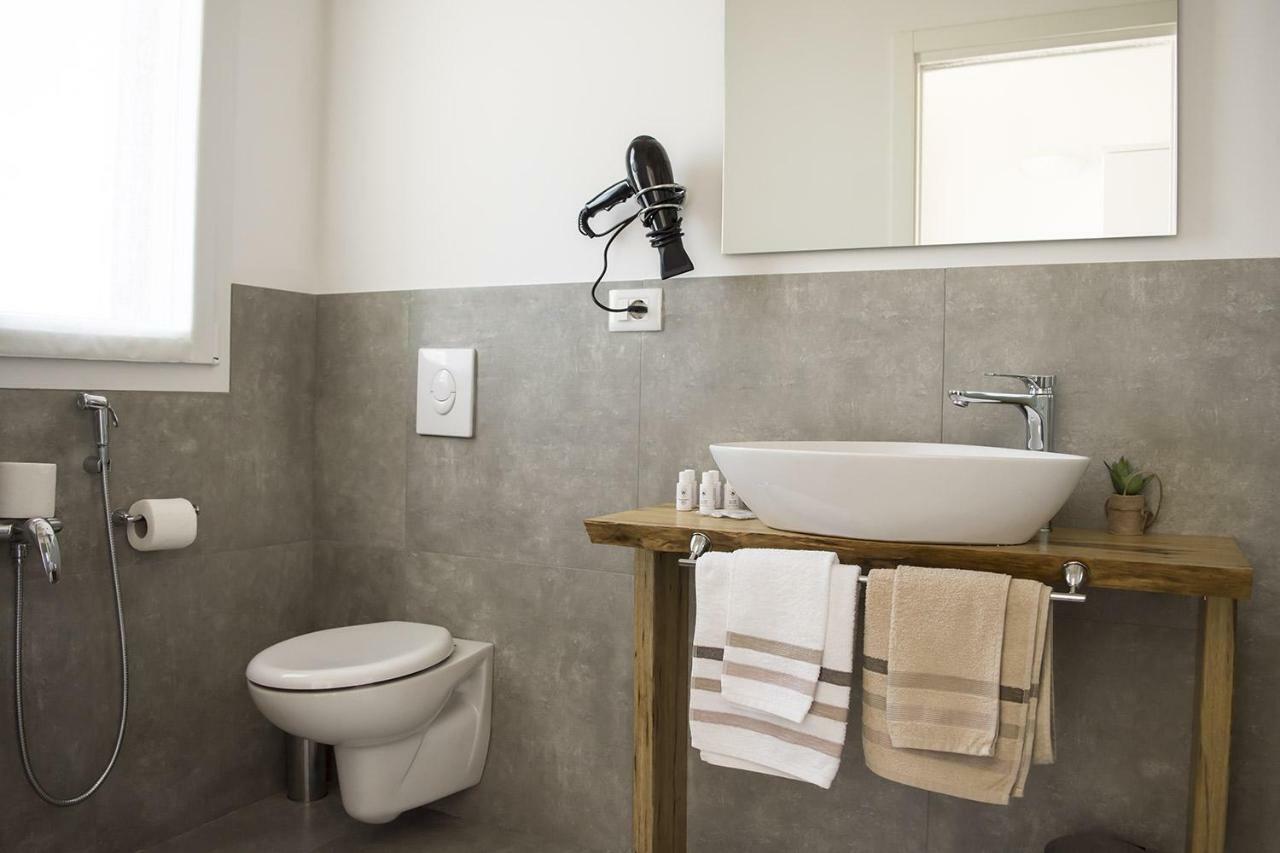 Home Suites Home Salionze المظهر الخارجي الصورة