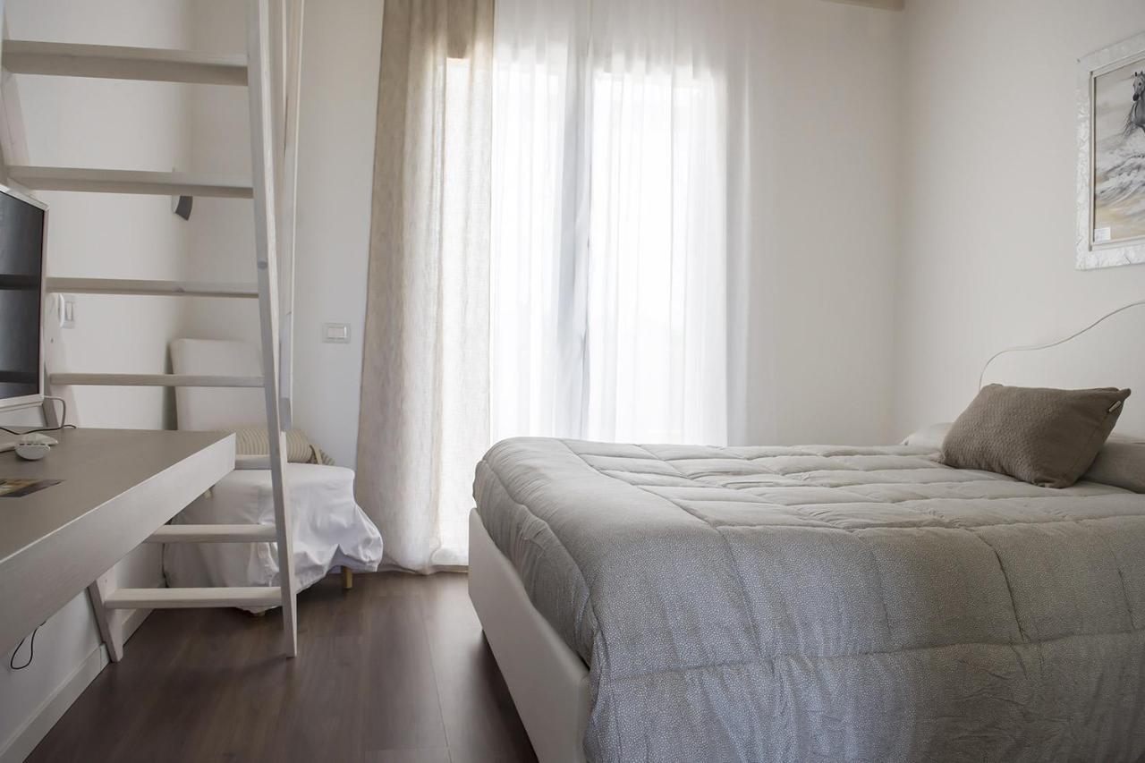 Home Suites Home Salionze المظهر الخارجي الصورة